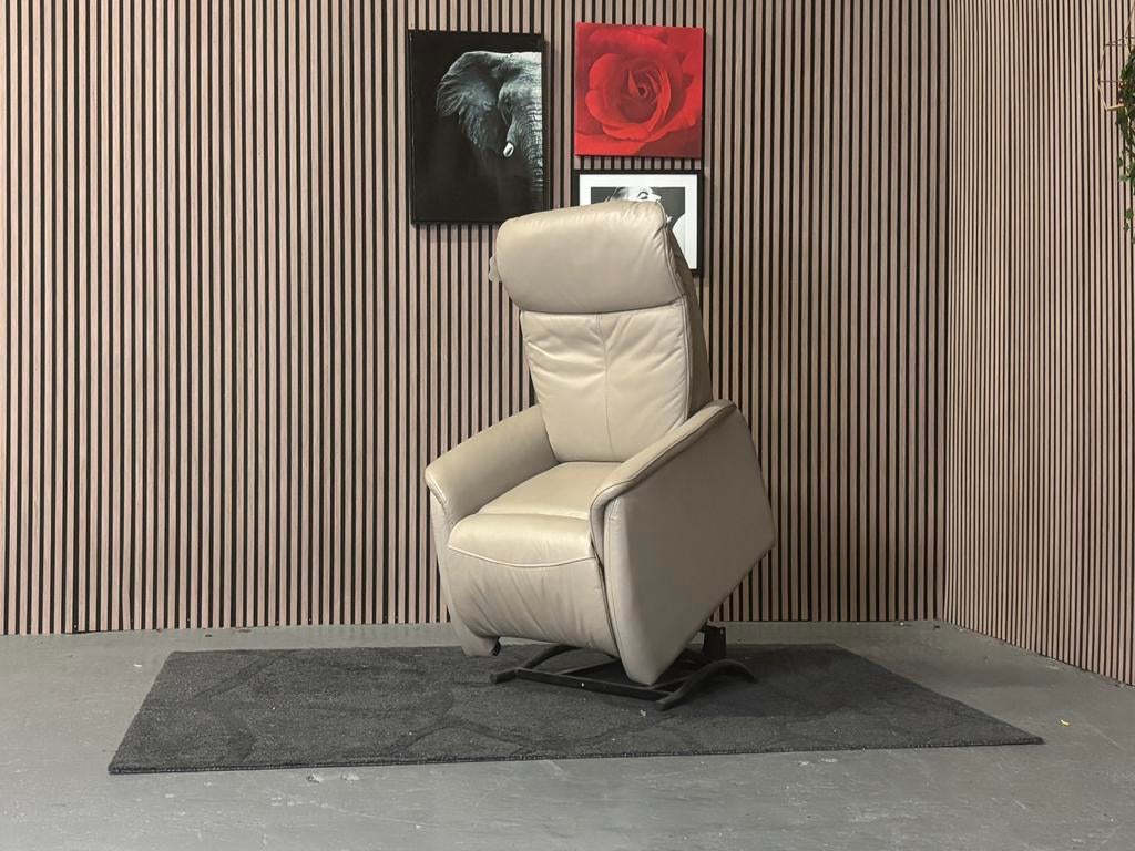 GRATIS LEVERING – Elektrische sta-op fauteuil leer ZGAN