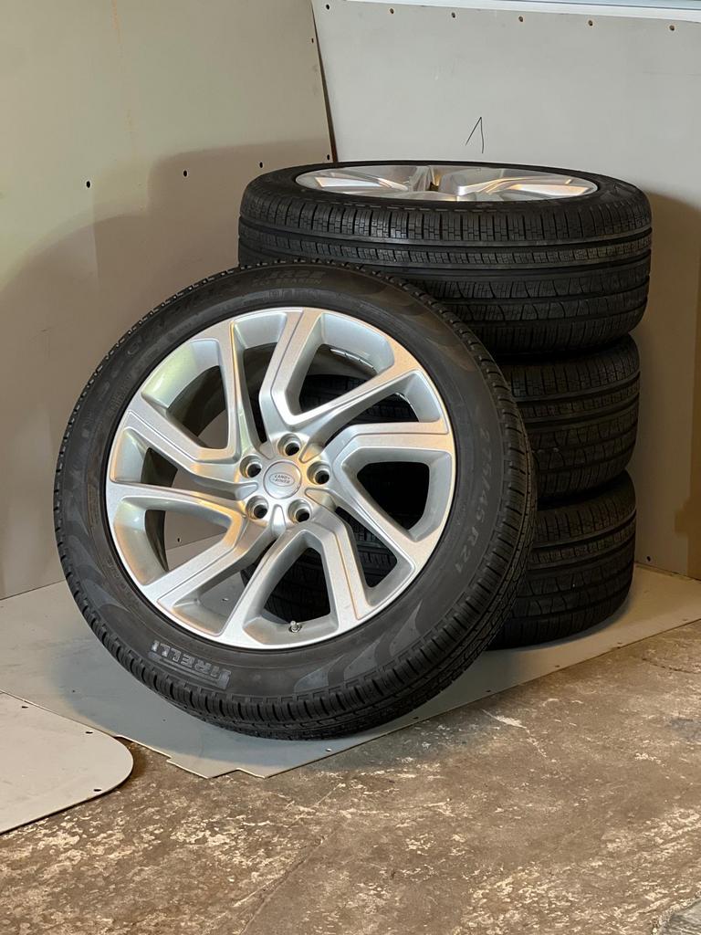 Winterset Range Rover Sport 21 inch Pirelli Nieuw, Ophalen, 275 mm, Banden en Velgen, Nieuw