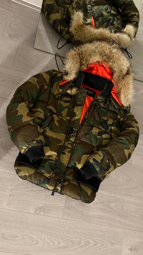 Dsquared2 Camo Army Down Jacket maat 52 | designerjas | zgan, Kleding | Heren, Ophalen of Verzenden, Zo goed als nieuw, Maat 52/54 (L)