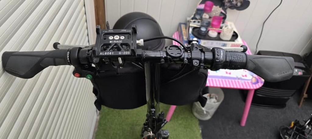 Elektronische step Met KENTEKENPLAAT, Fietsen en Brommers, Ophalen of Verzenden, Zo goed als nieuw, Elektrische step (E-scooter)