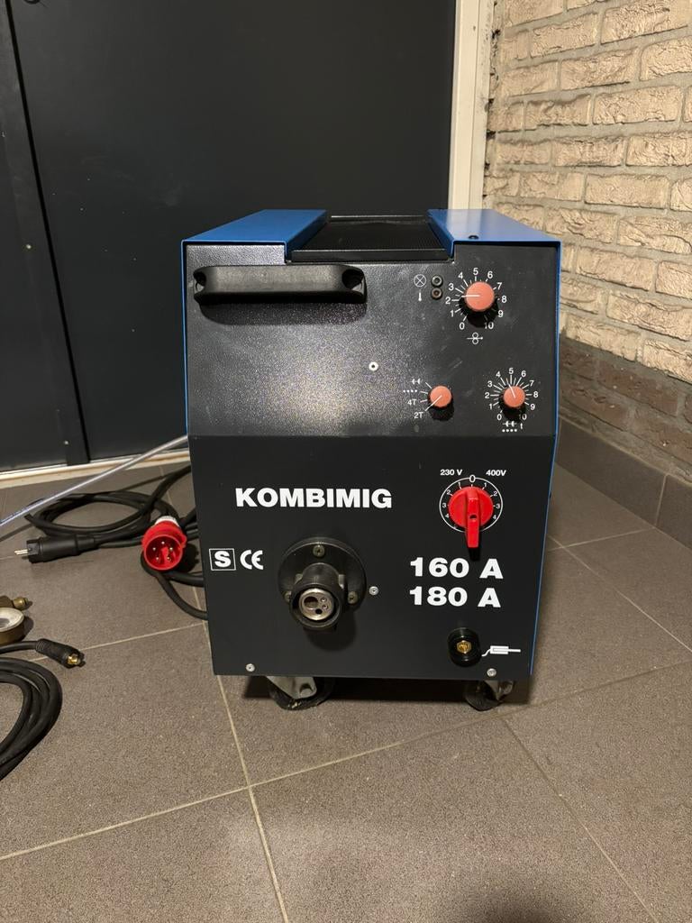 Lasapparaten tico en fronius, Ophalen, Zo goed als nieuw, 150 tot 250 ampère, Co2