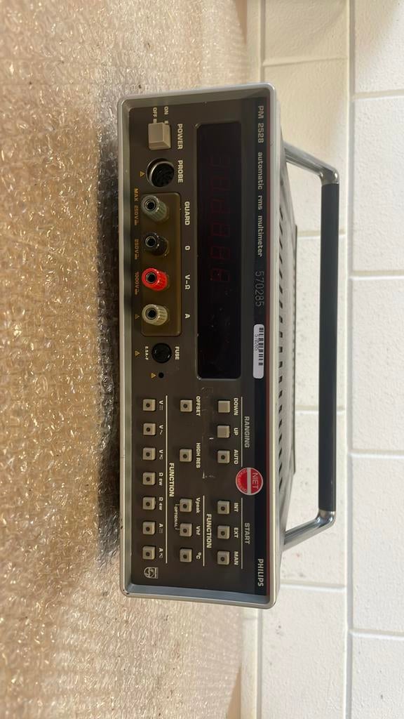 PHILIPS PM 2528 automatic rms multimeter 570285, Ophalen of Verzenden, Gebruikt
