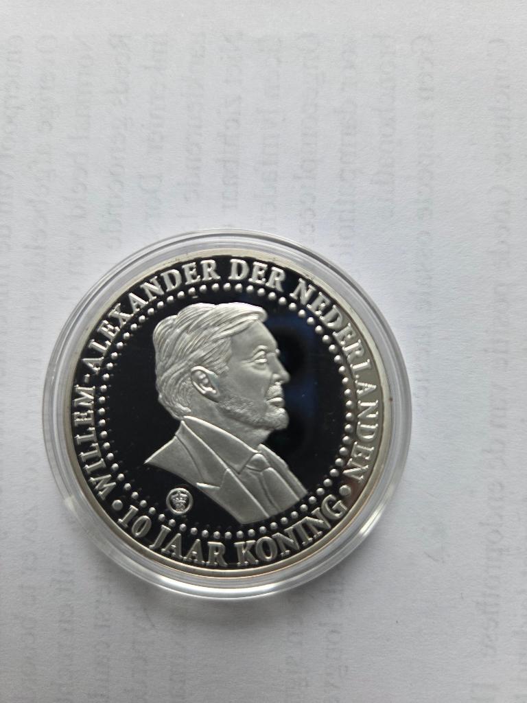 herdenkingsmunt 10 jaar Koning Wilem Alexander, Ophalen, Koningin Beatrix, Euro's, Losse munt