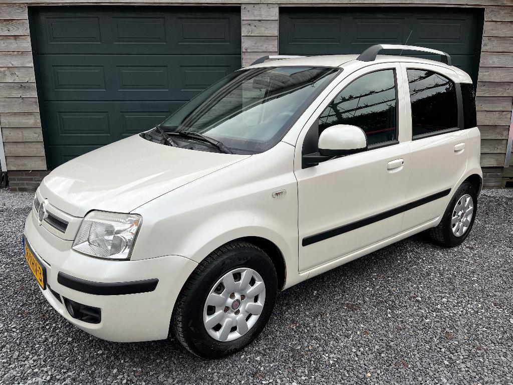 Fiat Panda 1.2 Sempre. Mica wit metal. 2e eig. Zeer compleet, Auto's, Fiat, Euro 5, Stof, Wit, Origineel Nederlands
