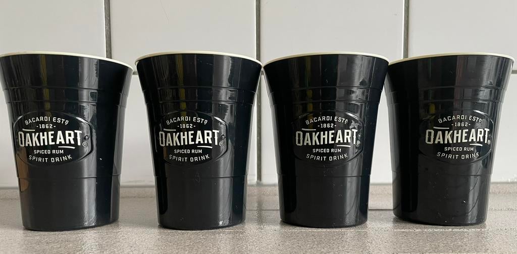 Bacardi spiced rum Oakheart bekers 5 stuks, Ophalen of Verzenden, Zo goed als nieuw, Gebruiksvoorwerp