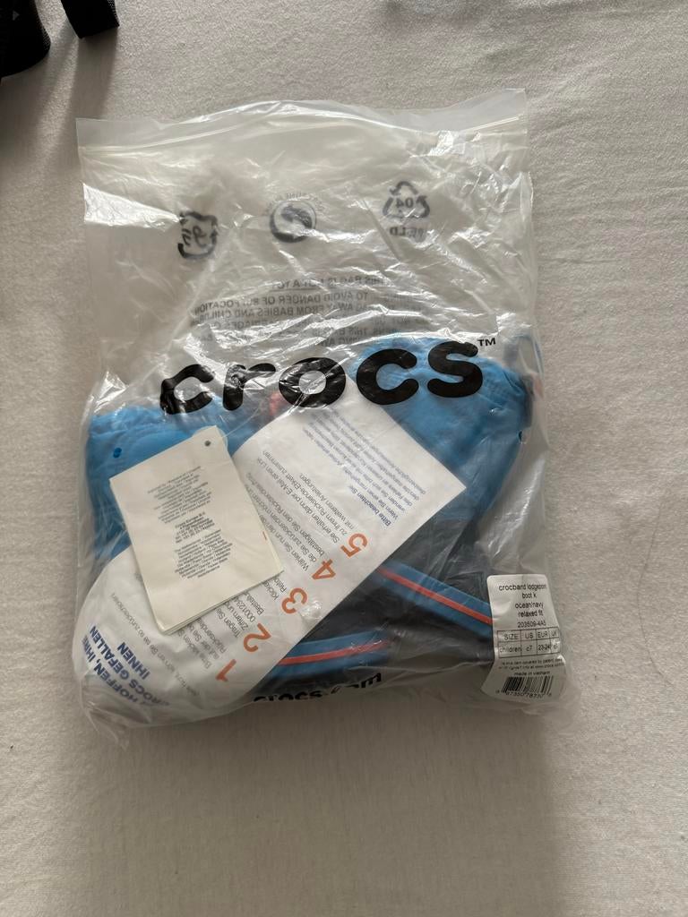 Nieuwe Crocs winter laarsjes - Maat 22/23, Ophalen, Nieuw, Jongetje of Meisje, Laarsjes