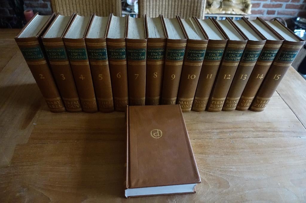 Vintage Oosthoeks encyclopedie - compleet - 15 delig -1968, Complete serie, Oosthoek, Algemeen, Ophalen