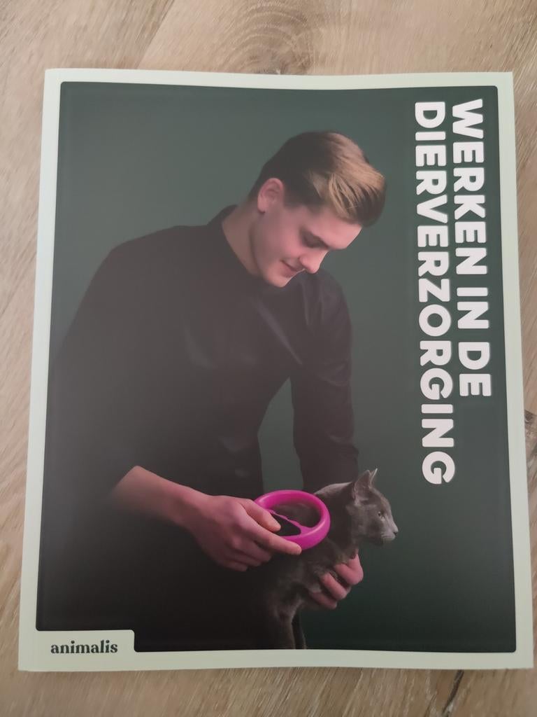 Werken in de Dierverzorging - Boek, Niet van toepassing, Zo goed als nieuw, Beta, Ophalen