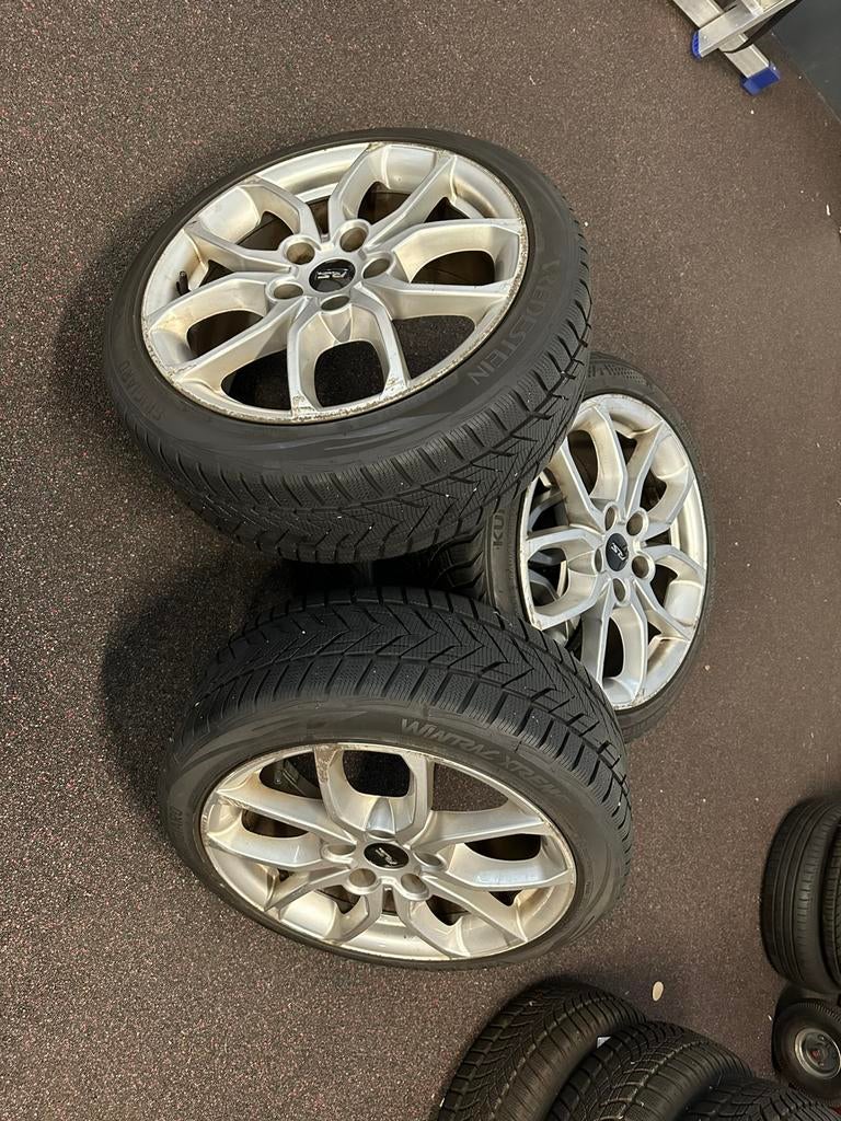 Verschillende velgen met band., Ophalen, Gebruikt, Banden en Velgen, 17 inch