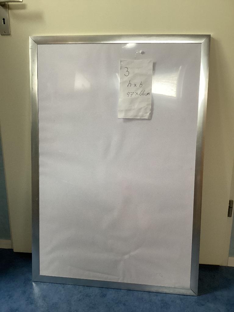 Te koop wissellijst 60 x 90 aluminium, Huis en Inrichting, Woonaccessoires | Lijsten, Ophalen, Kunststof, Gebruikt, 75 cm of meer