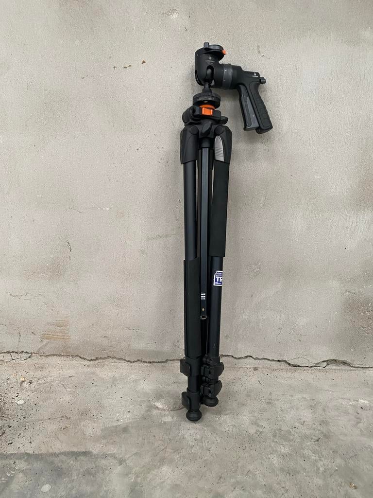 Camera statief met Pistol-grip Vanguard GH-100, Zo goed als nieuw, 150 tot 175 cm, Met balhoofd, Ophalen of Verzenden