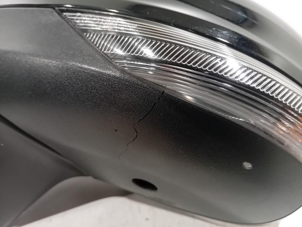 Spiegel buiten links elektrisch Ford Fiesta, Onderdelen@venauto.nl, Van der Ven Autorecycling B.V., Gebruikt, Ettenseweg 76, 4706 PB Roosendaal, The Netherlands