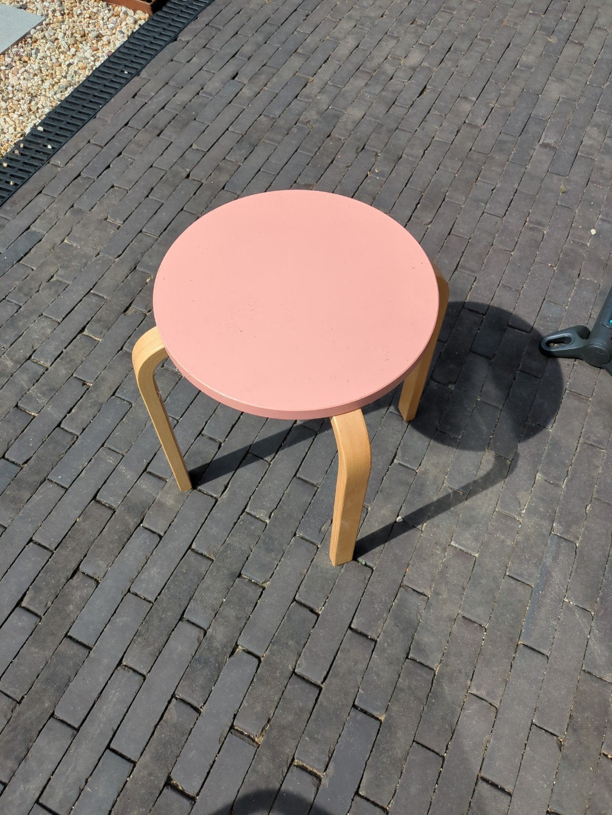 IKEA Kruk BRAKIG Limited Edition 2014 - Roze, Ophalen, Gebruikt, Hout