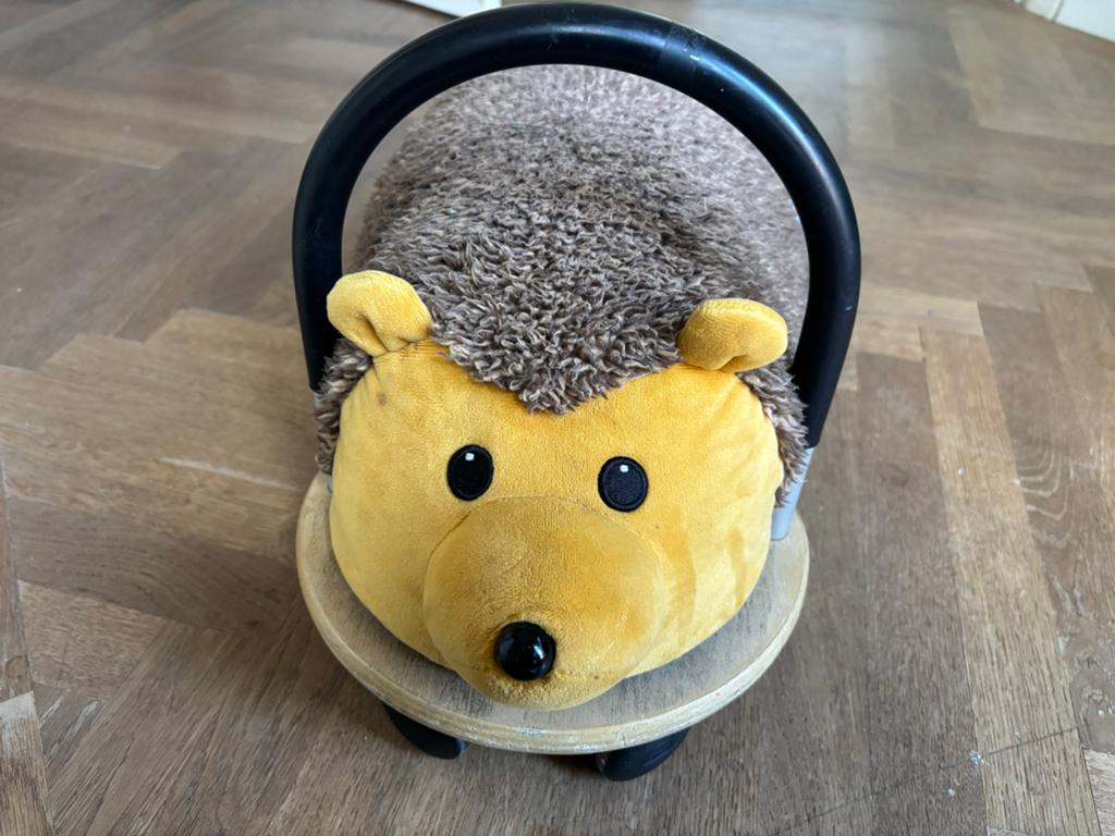 Wheely Bug loopwagen Plush - Egel, Ophalen of Verzenden, Gebruikt