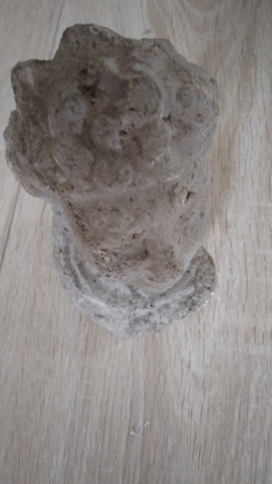 Betonnen vrouwenhoofd sculptuur, Antiek en Kunst, Ophalen, Minder dan 20 cm, Handgemaakt, Steen of Keramiek