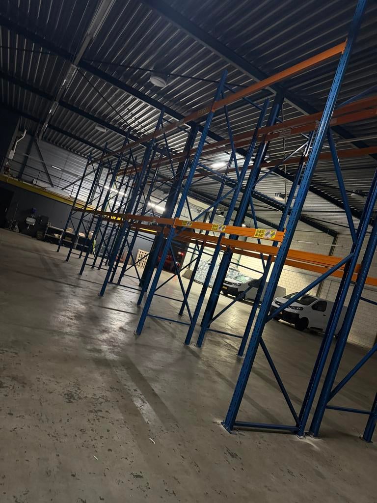 Te huur Opslagruimte , circa 260 eu pallets ruimte Hengelo, Ophalen