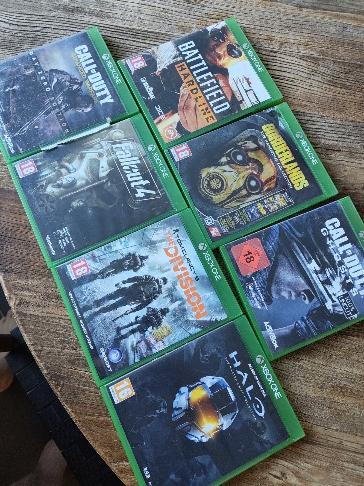 Diverse Xbox One Games, Online, Gebruikt, Vanaf 18 jaar, Overige genres