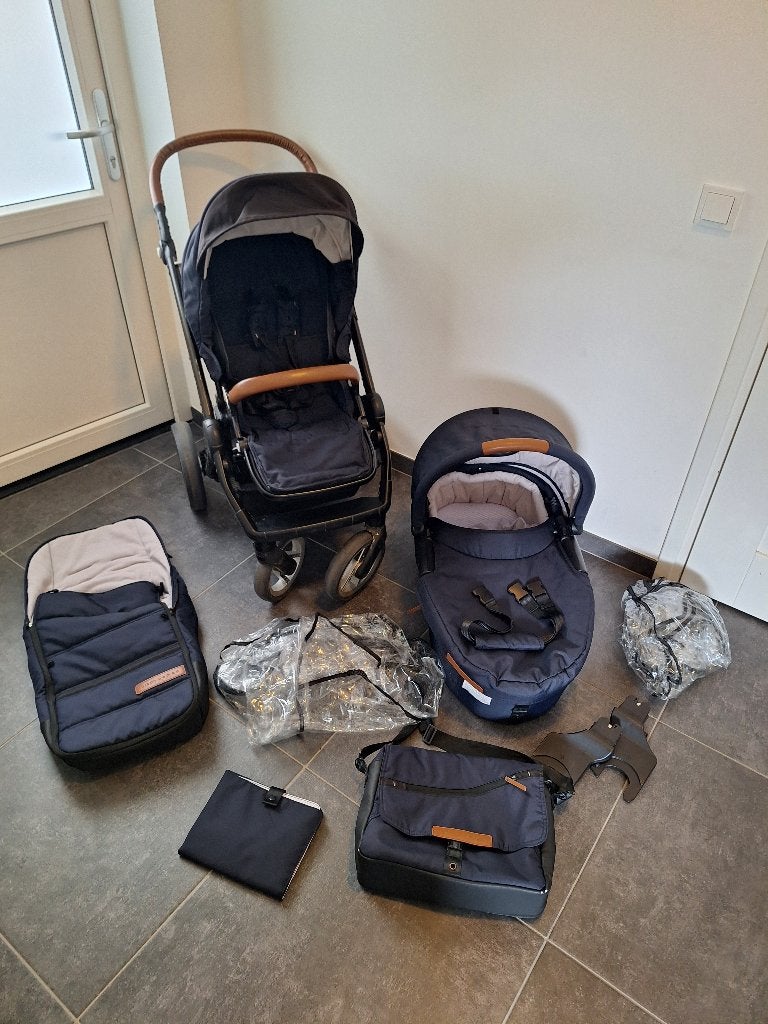 Kinderwagen mutsy evo, Zo goed als nieuw, Met reiswieg, Mutsy, Ophalen