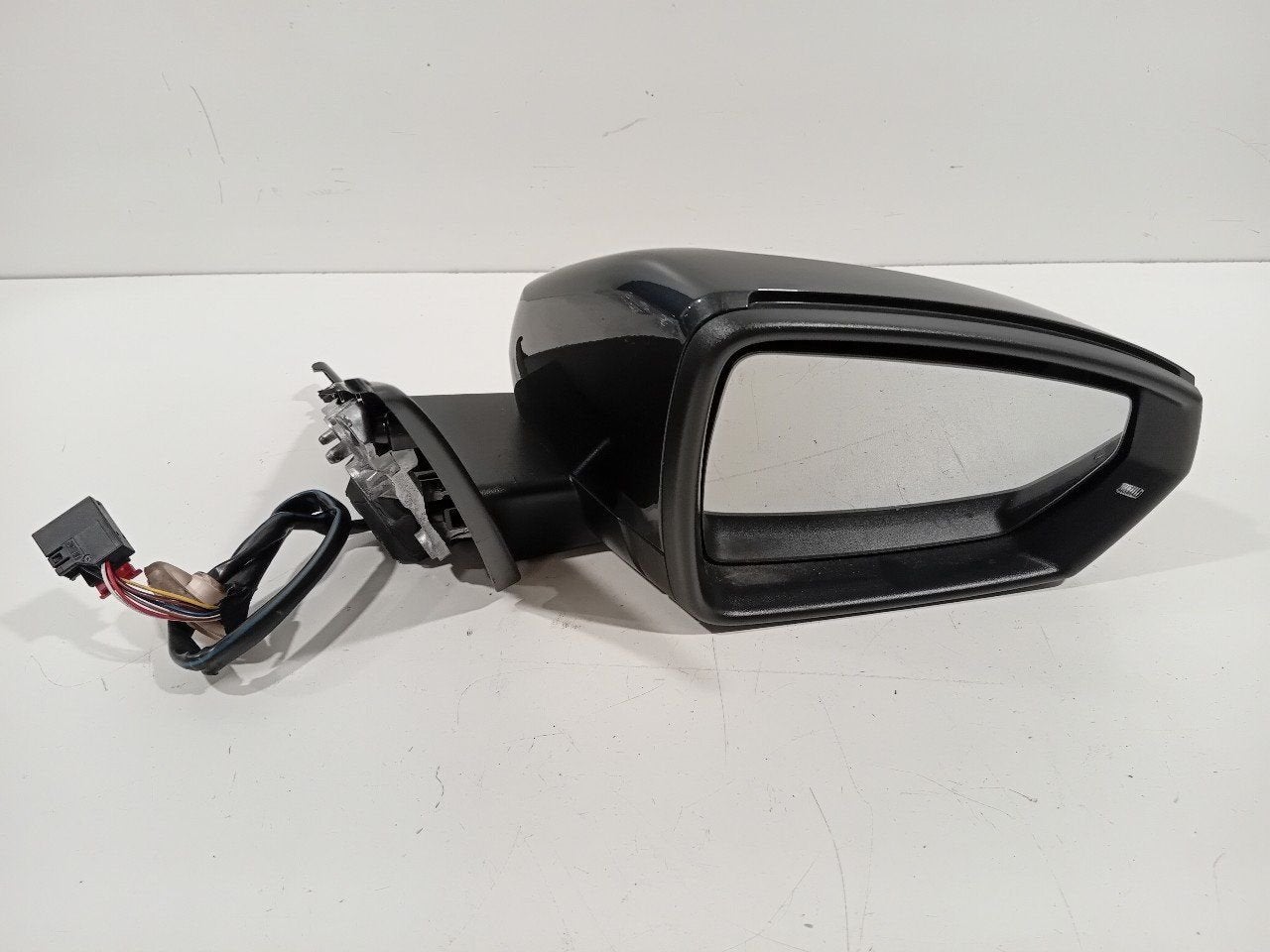 Spiegel buiten rechts elektrisch Audi A1, Onderdelen@venauto.nl, Van der Ven Autorecycling B.V., Gebruikt, Ettenseweg 76, 4706 PB Roosendaal, The Netherlands