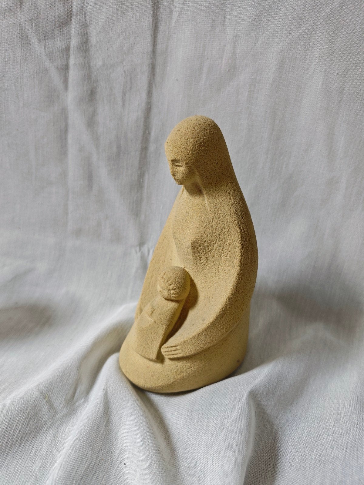 Mariabeeld met kind - Steen, Antiek en Kunst, Ophalen