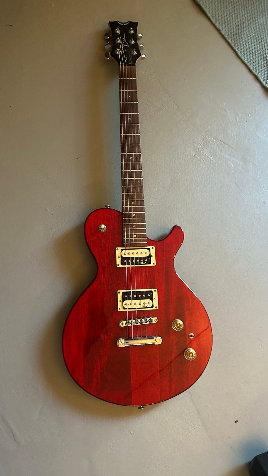 Dean EVO E100 Elektrische Gitaar - Zo goed als nieuw, Muziek en Instrumenten, Snaarinstrumenten | Gitaren | Elektrisch, Ophalen of Verzenden