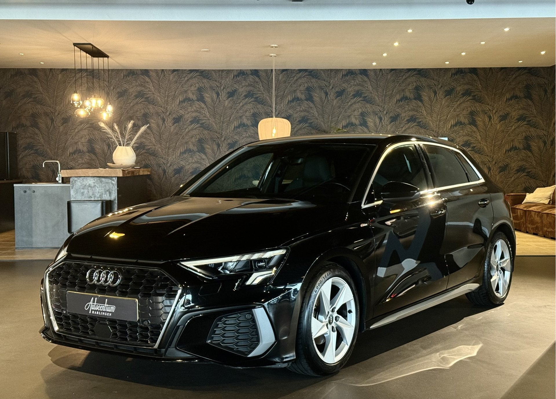 Audi A3 Sportback 30 TFSI S Edition I Automaat I Virtual Coc, Dealer onderhouden, Gebruikt, Origineel Nederlands, Hybride Elektrisch/Benzine