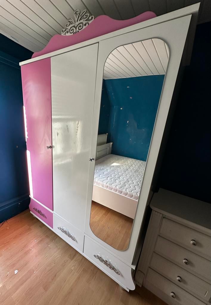 Roze prinsessenkast, Huis en Inrichting, Gebruikt, 200 cm of meer, 150 tot 200 cm, 50 tot 75 cm