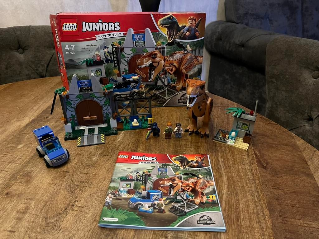Lego 10758 Jurassic World Juniors Easy To Build, Ophalen of Verzenden, Zo goed als nieuw, Complete set, Lego