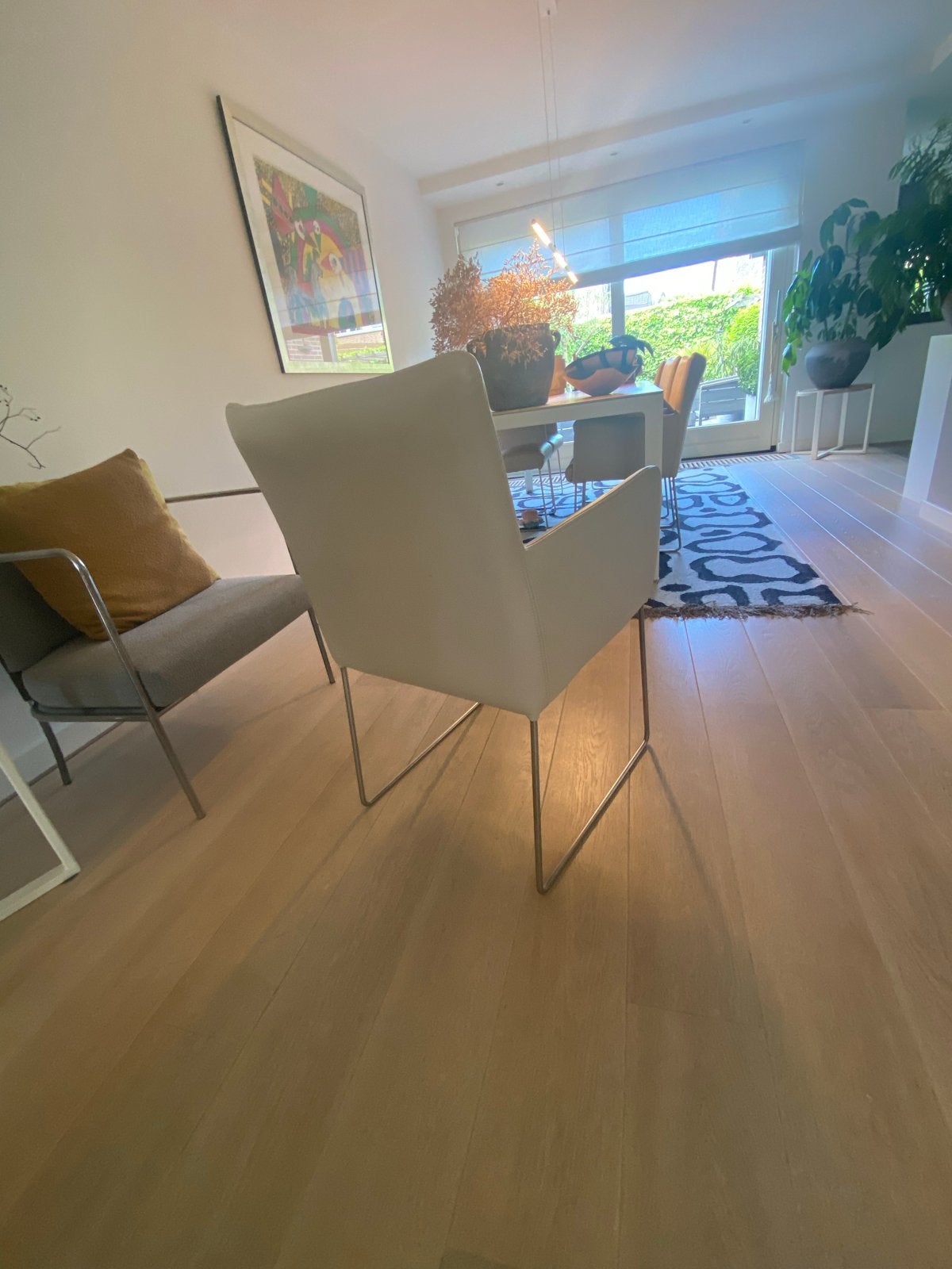 Set van 6 beige leren eetkamerstoelen met metalen onderstel, Huis en Inrichting, Ophalen, Overige kleuren, Leer, Zo goed als nieuw