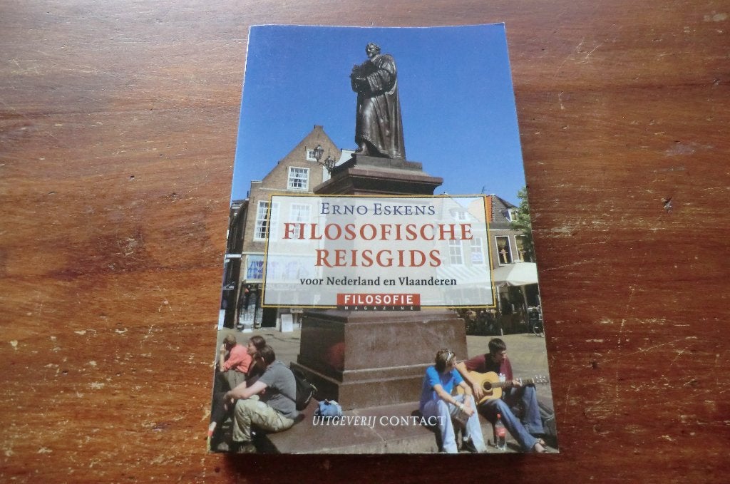 boek - Filosofische reisgids - Erno Eskens, Boeken, Ophalen of Verzenden, Gelezen