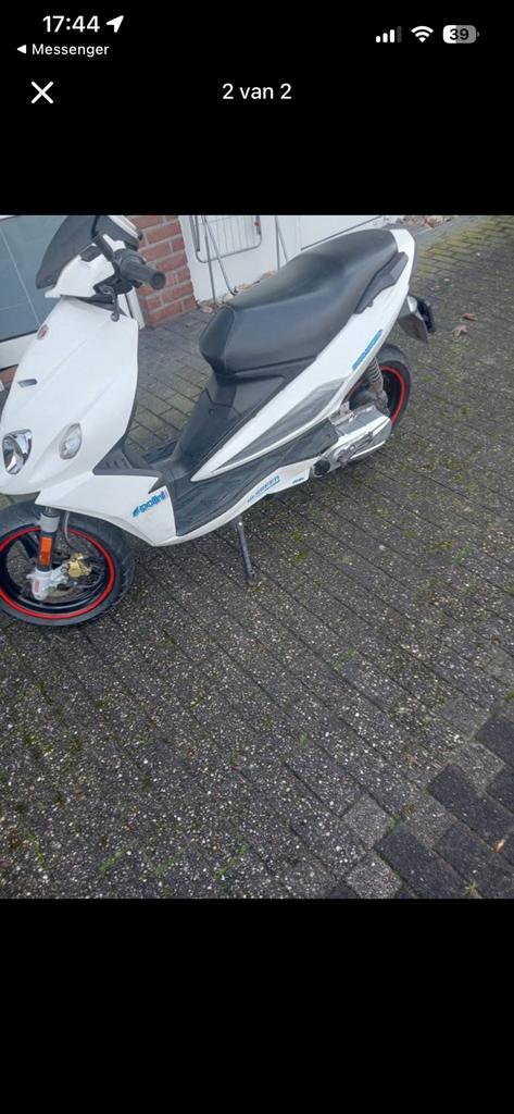 Malaguti f12 zonder 123/papieren!!!, Ophalen, Zo goed als nieuw, Benzine, Overige merken