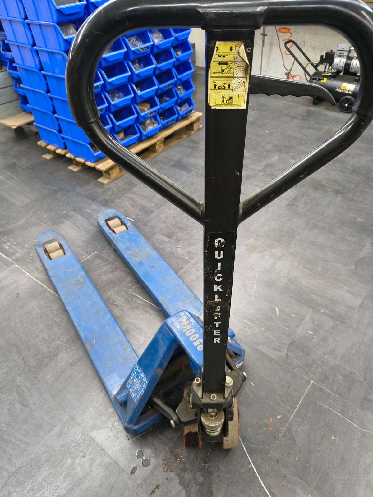 Blauwe pallettruck 2500kg - Quicklater, Doe-het-zelf en Verbouw, Ophalen, Gebruikt