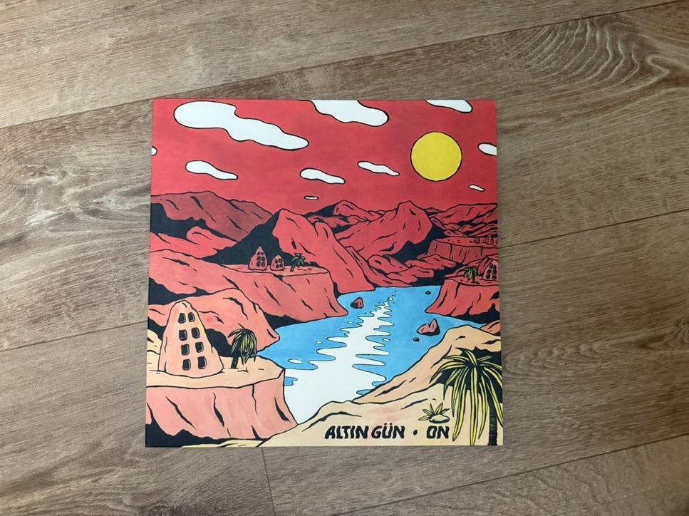 Altin Gün - On (Vinyl), LP, Ophalen of Verzenden, Zo goed als nieuw, 12 inch
