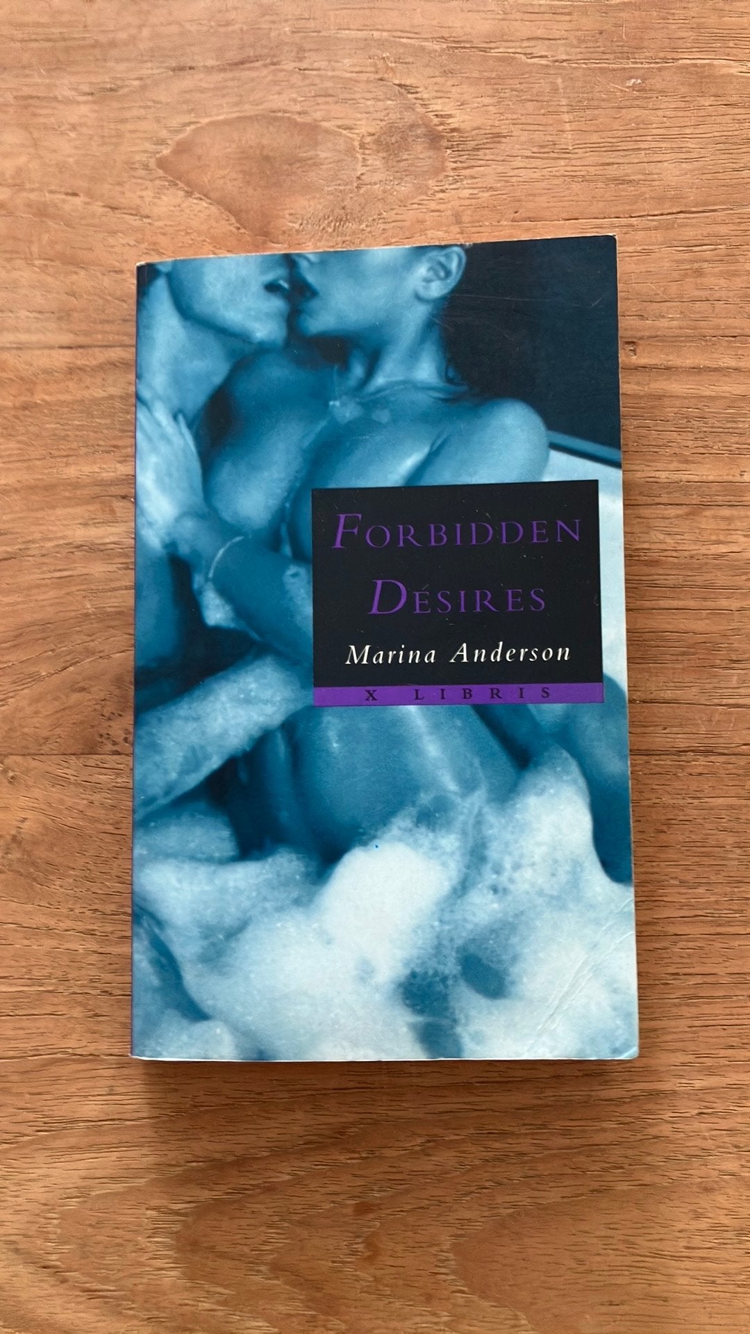 Marina Anderson - Forbidden desire, Ophalen of Verzenden, Gelezen
