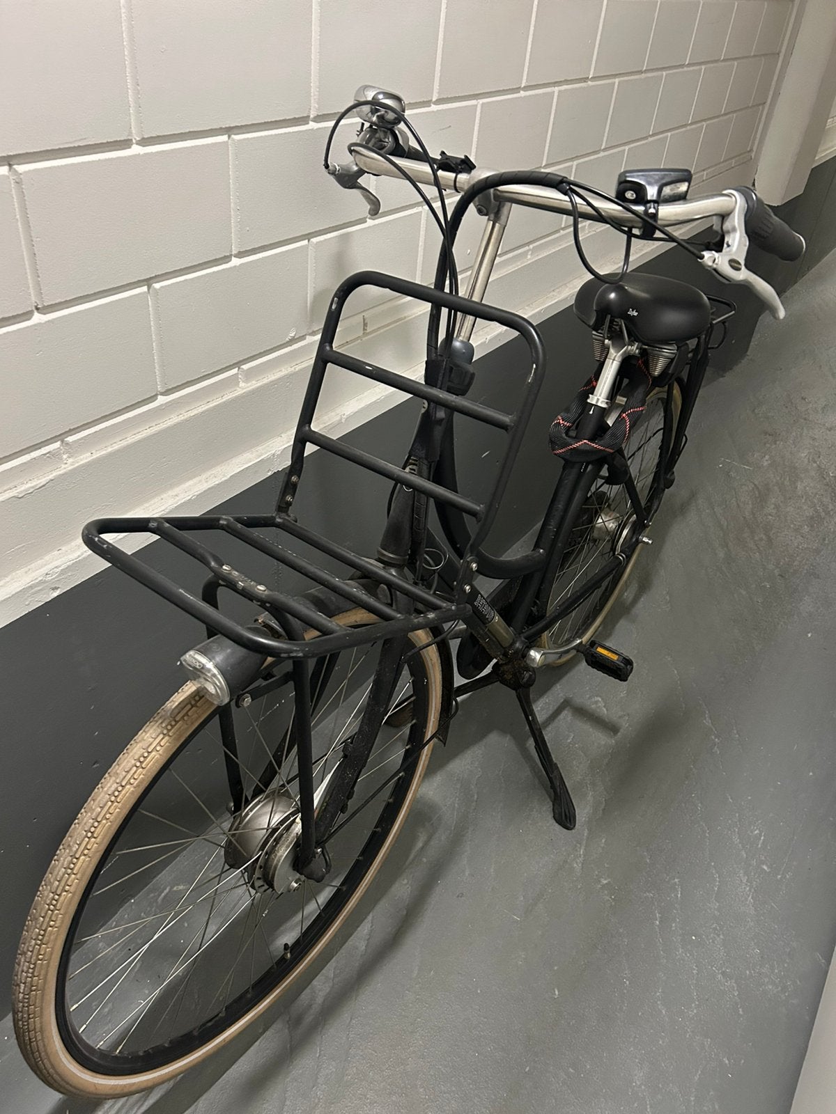 Batavus fiets (elektrisch), Fietsen en Brommers, Fietsen | Dames | Omafietsen, 56 cm of meer, Ophalen, Zo goed als nieuw