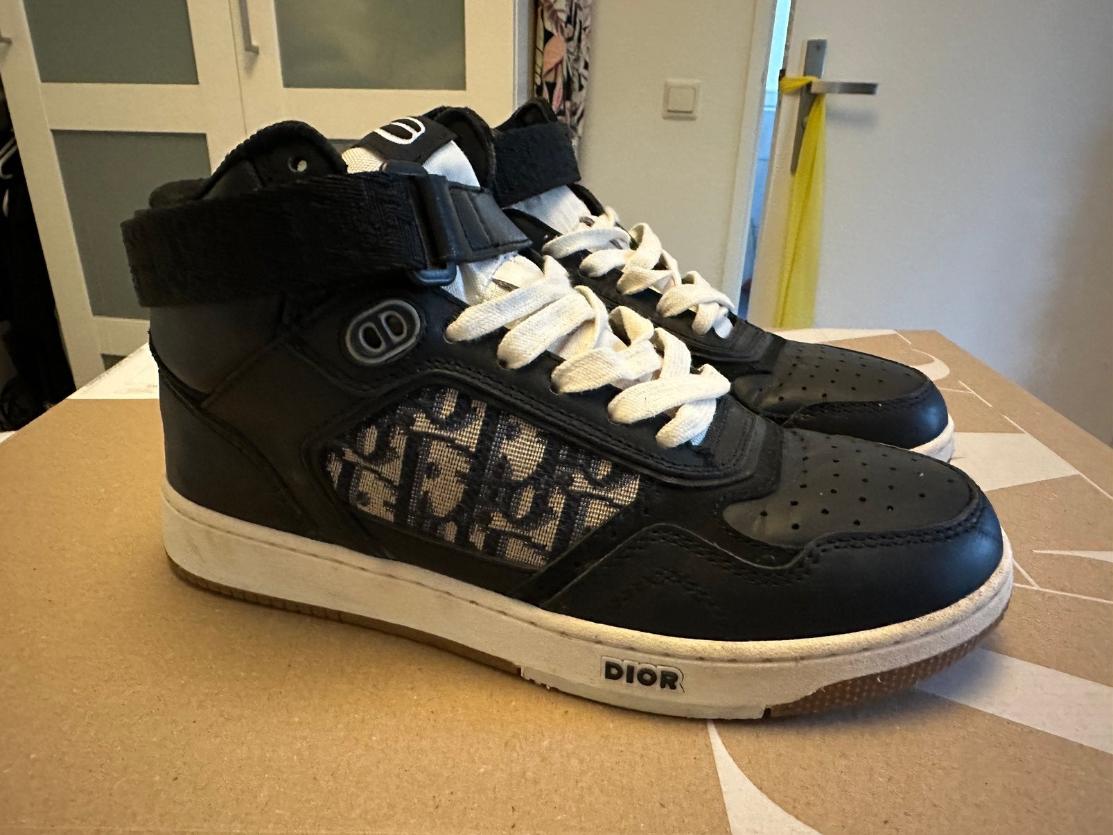 Dior Sneakers prachtig, Zwart, Ophalen of Verzenden, Sneakers of Gympen, Zo goed als nieuw