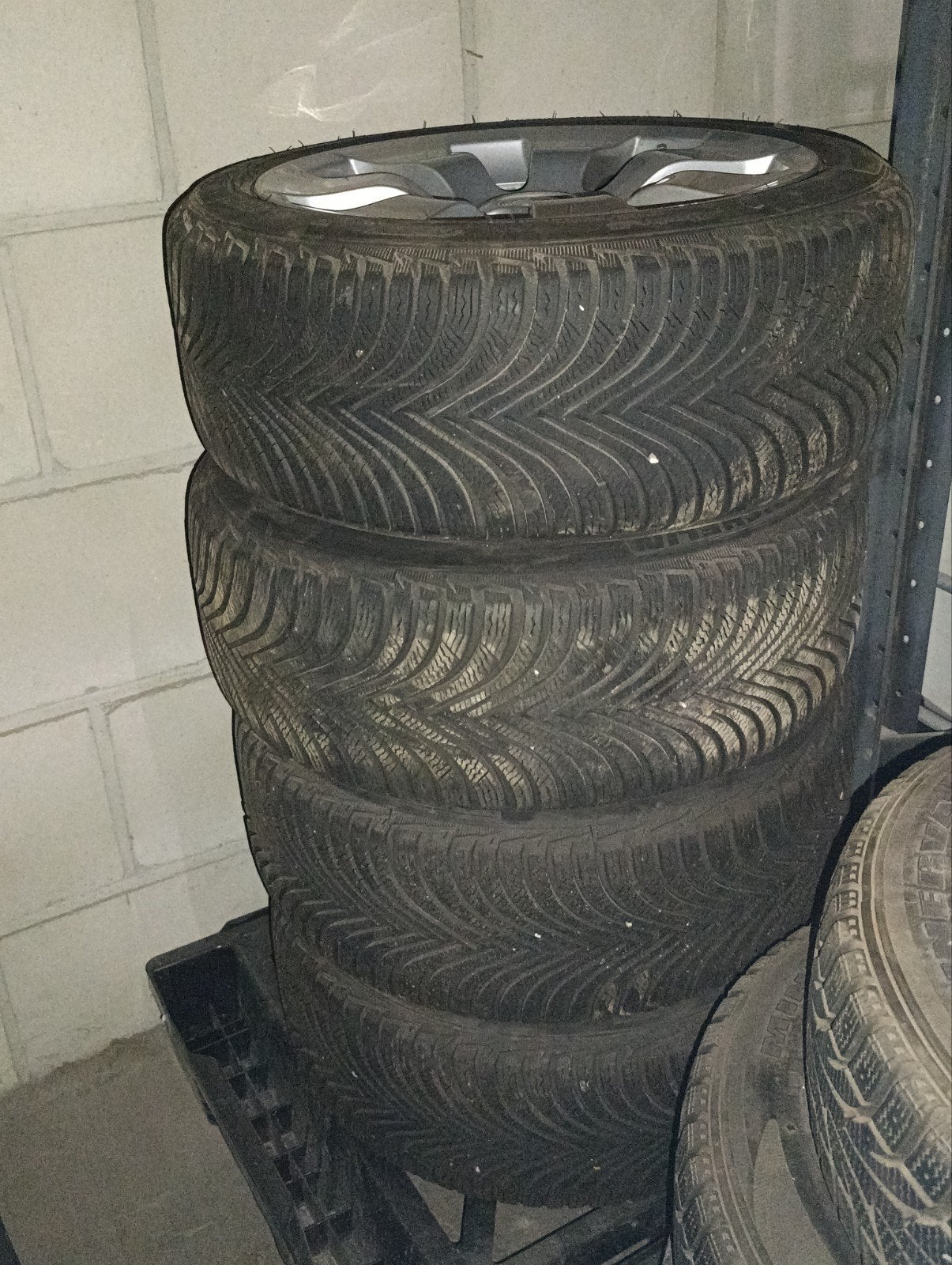 BMW 335 3-serie E90/E91 Winterbanden met Velgen, Ophalen, Gebruikt