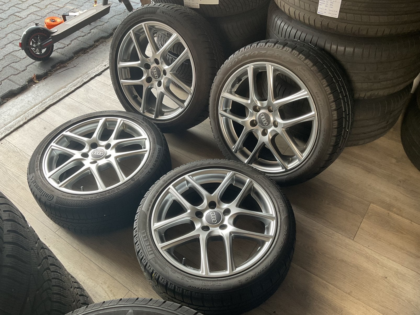 Velgen audi A3/VW Golf/winter/17inch/ET45/runflat, ----, ----, Banden en Velgen, 17 inch