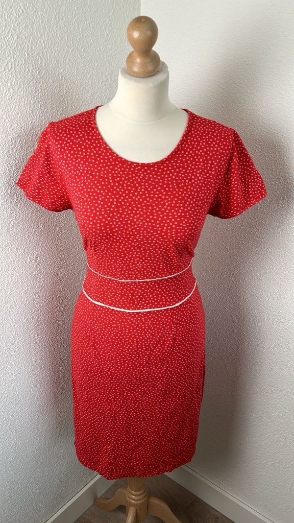 King Louie maat L rood stipjes jurkje 1035, Kleding | Dames, Maat 42/44 (L), Ophalen of Verzenden, Zo goed als nieuw, Knielengte