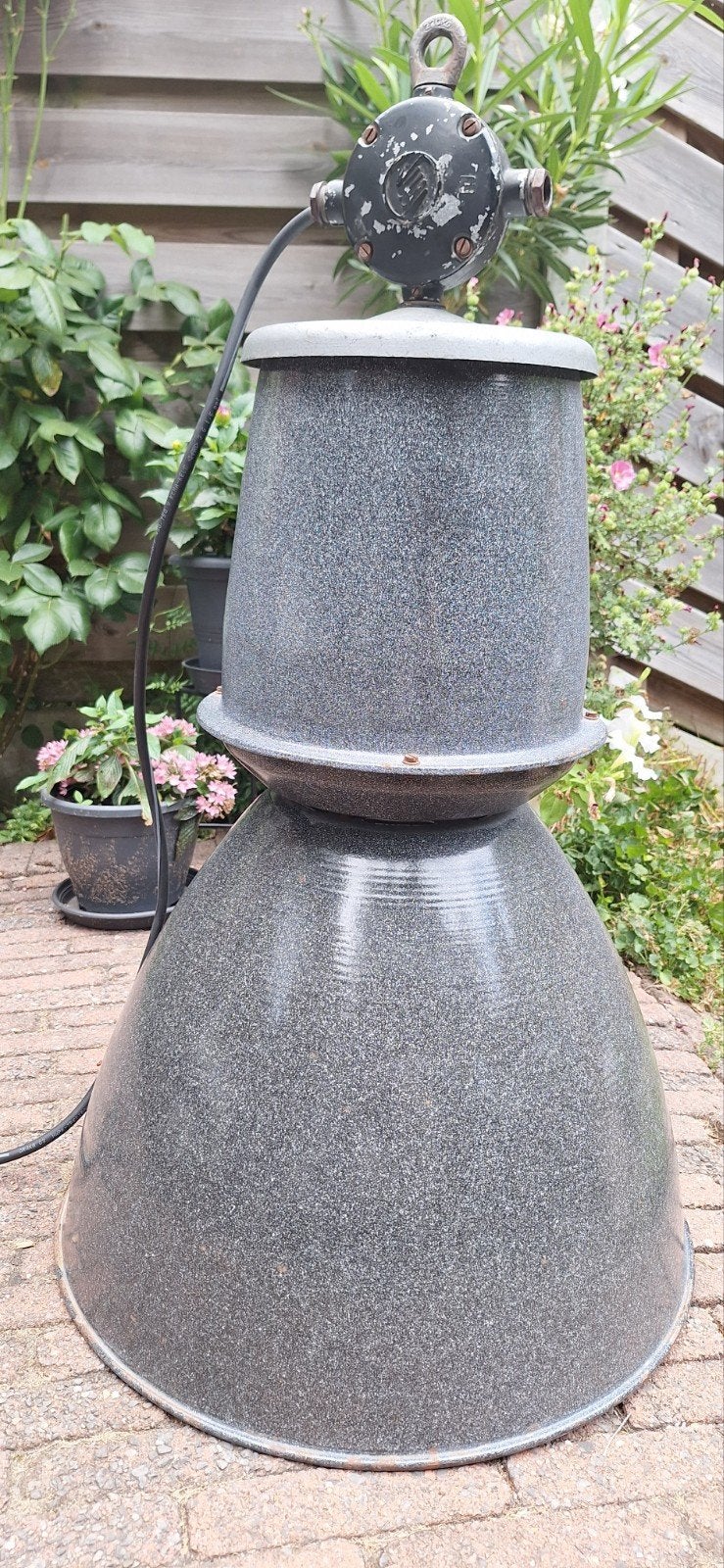Grijs emaille Industriële Hanglamp Elektrosvit Jaren '60, Antiek en Kunst, Antiek | Lampen, Ophalen