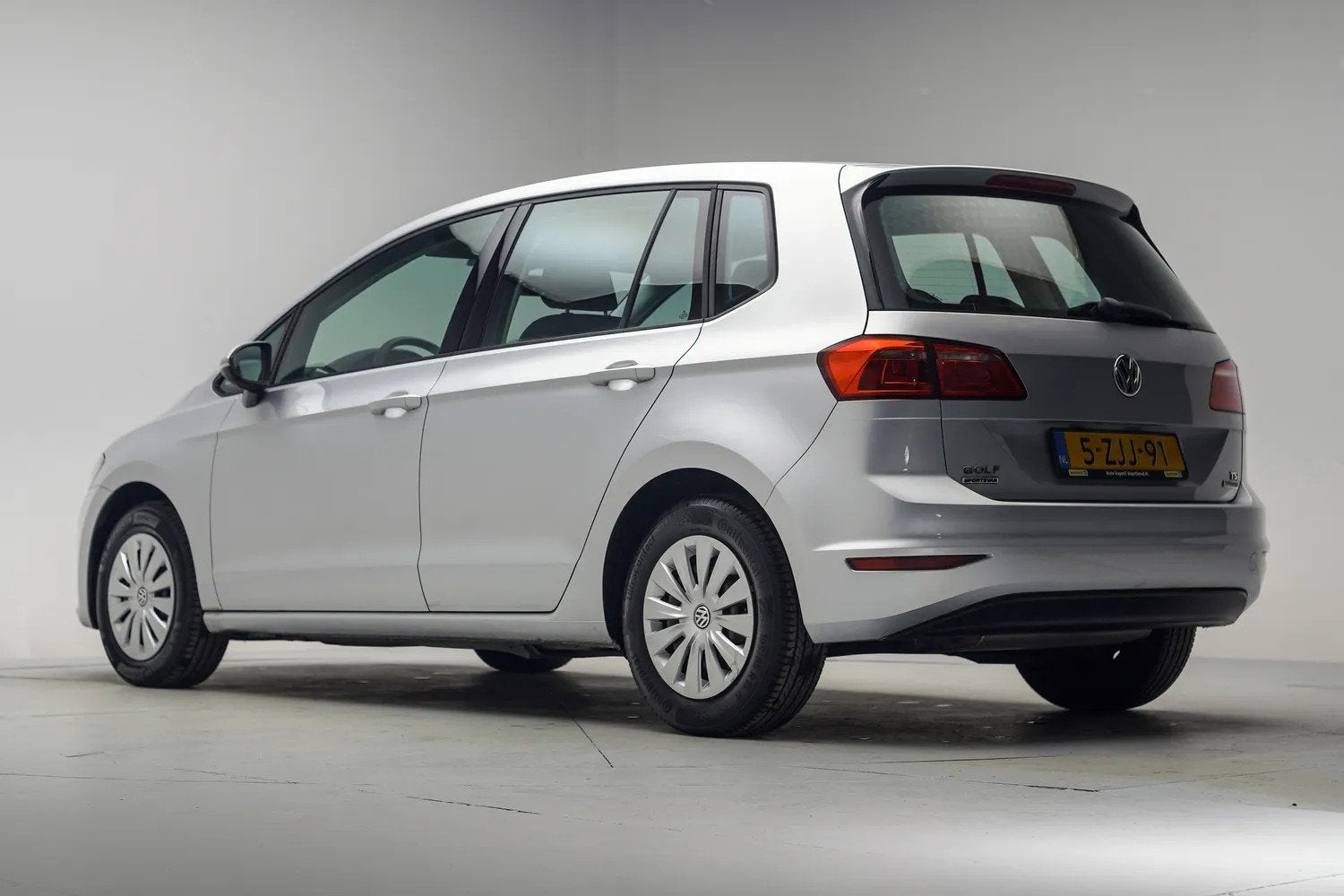 Volkswagen Golf Sportsvan 1,2 TSI Easyline [LM ABS Airco Arm, 86 pk, Gebruikt, Verwarmde buitenspiegels, 4 cilinders