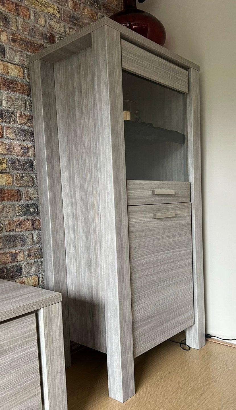 Wandkast / vitrine kast grijs eiken, Ophalen, Met deur(en), 100 tot 150 cm, Eikenhout