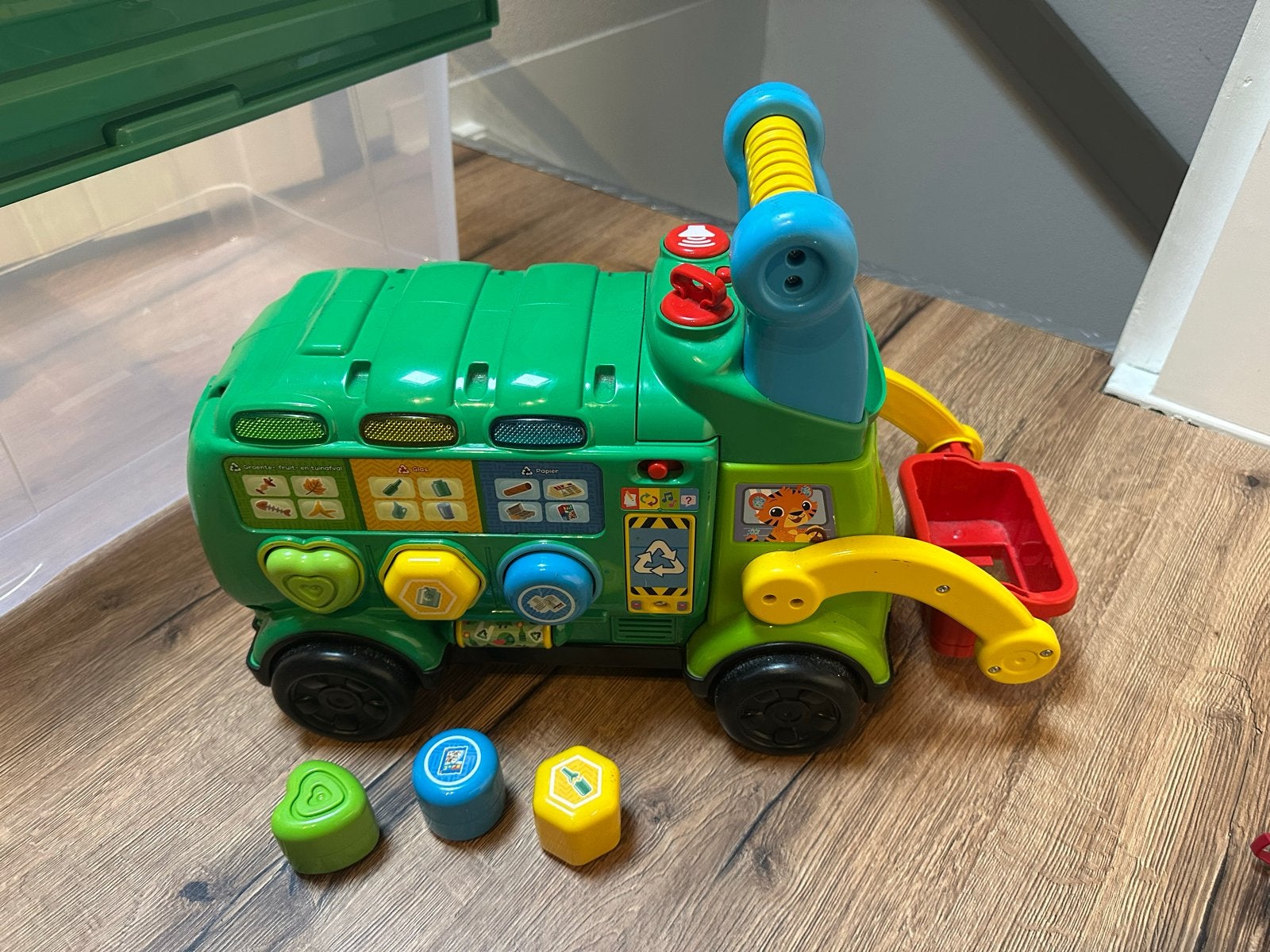 VTech Loopauto Vuilniswagen met Sorteerfunctie, Kinderen en Baby's, Ophalen, Gebruikt