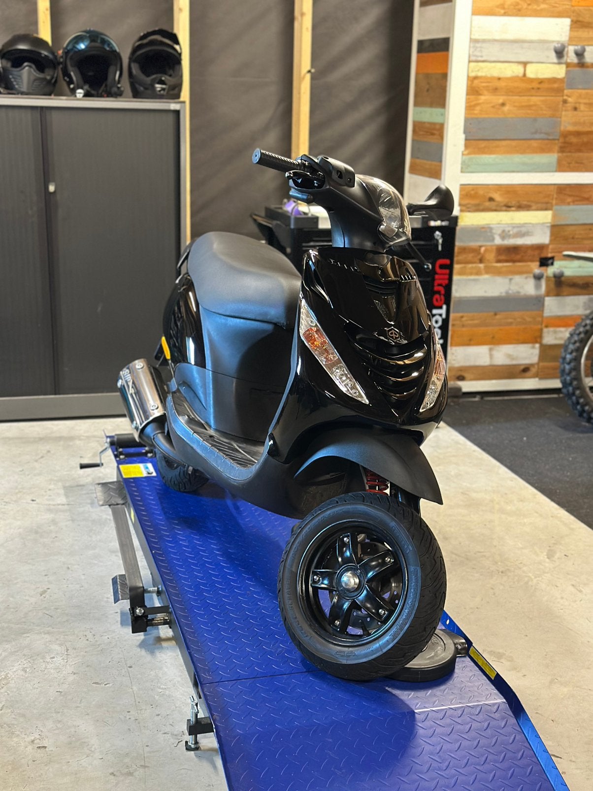 Zip 172 Brom, Fietsen en Brommers, Ophalen, Zo goed als nieuw, Tweetakt, Zip