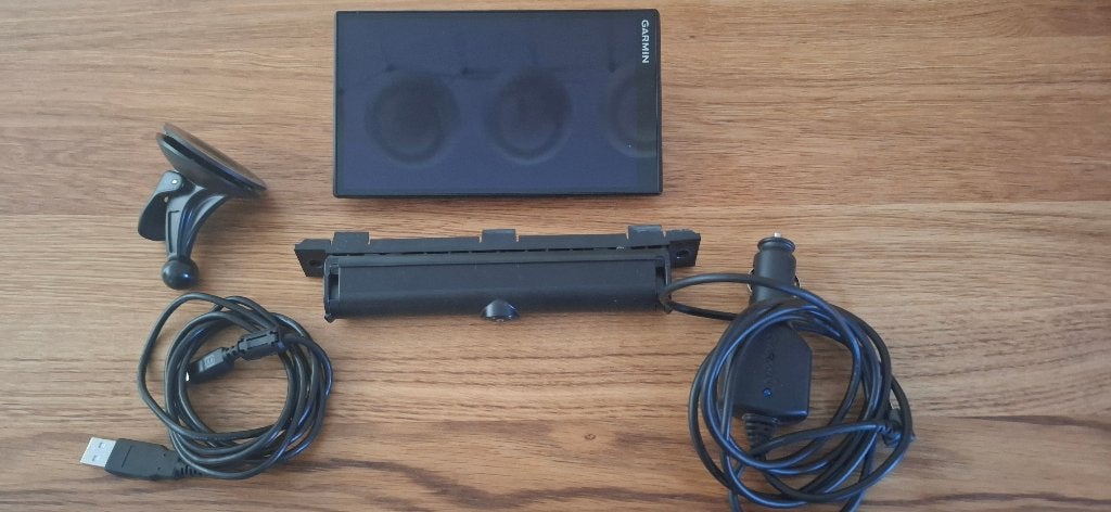 Garmin navigatiesysteem met accessoires Gebruikt ZGAN, Ophalen of Verzenden, Gebruikt