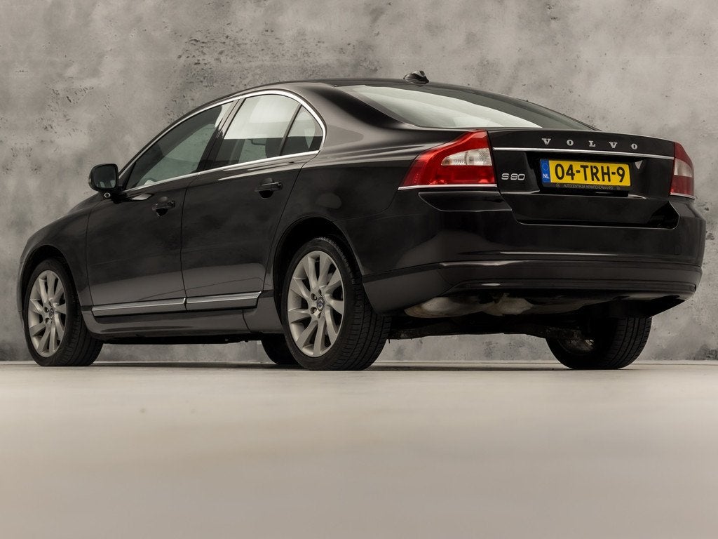 Volvo S80 1.6 T4 Deluxe 180Pk Automaat (NAVIGATIE, MEMORY SE, Auto's, Gebruikt, Zwart, 4 cilinders, 179 pk
