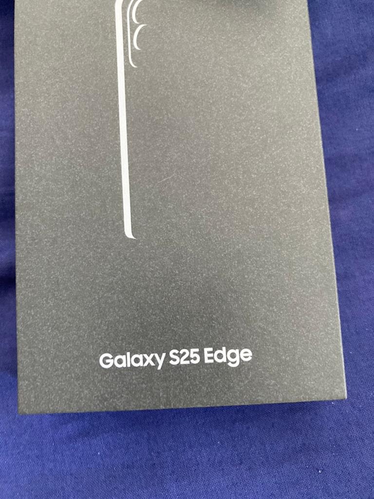 Samsung S25 Edge 512 GB 5G in Nieuwstaat met factuur, Galaxy S24, Zwart, Zo goed als nieuw, 512 GB