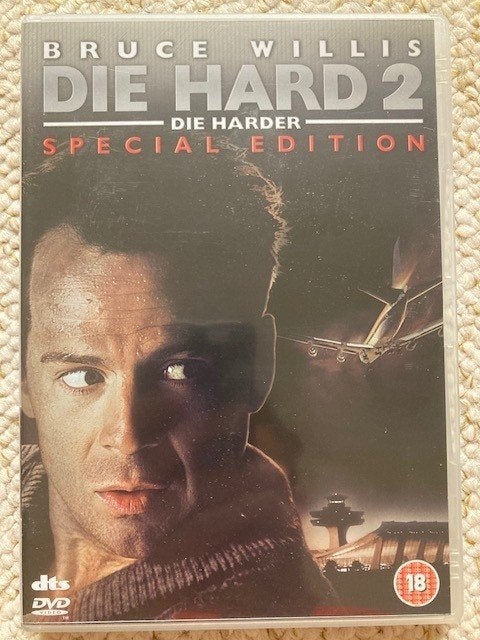 DVD Special edition ‘Die hard 2’ met Bruce Willis, Vanaf 16 jaar, Ophalen of Verzenden, Gebruikt, Actiethriller