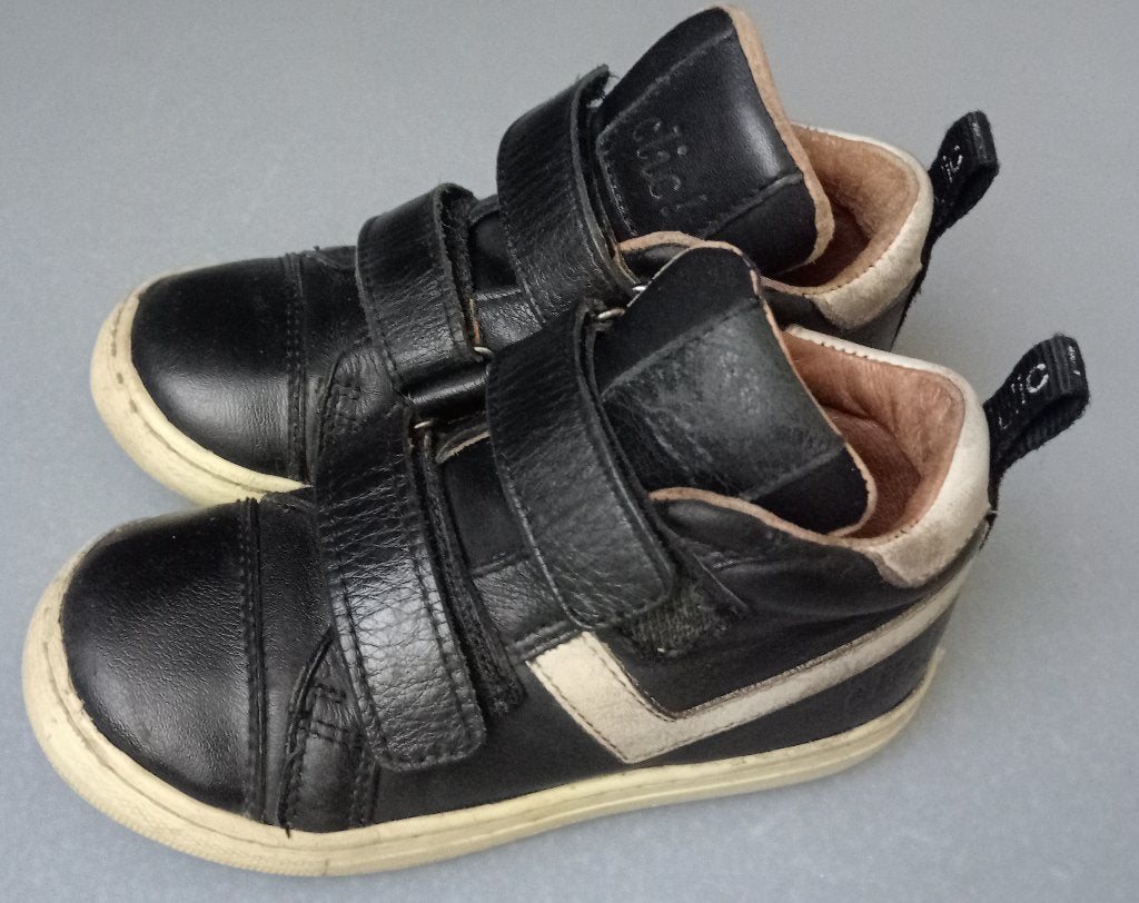Clic sneakers maat 26, Gebruikt, Schoenen, Ophalen of Verzenden, Jongen