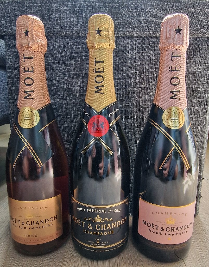 3x Moët et Chandon Rose, Brut Imperial en Nectar Rose, Ophalen, Nieuw, Frankrijk, Champagne